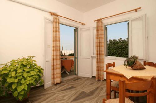 Nautilus Apartments Сіссяв Номер фото